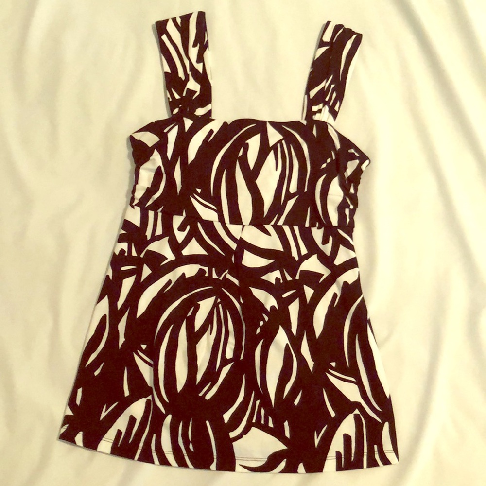 Black and white floral top